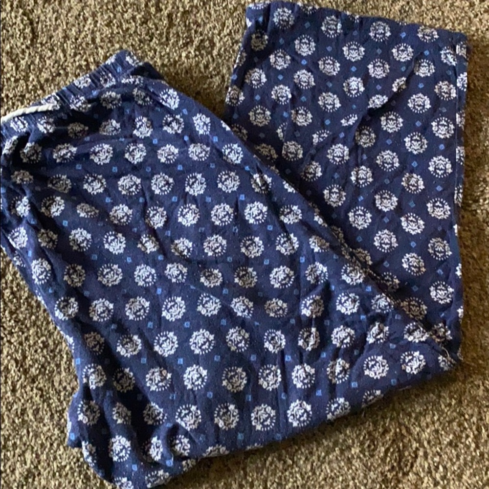 Pajama set - Picture 3 of 5
